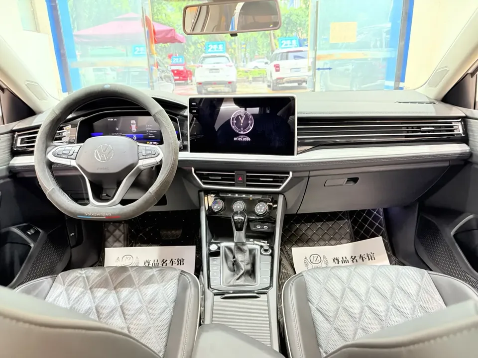 Volkswagen Sagitar Sagitar 300TSI DSG Beyond Edition 2024 — миниатюра 3