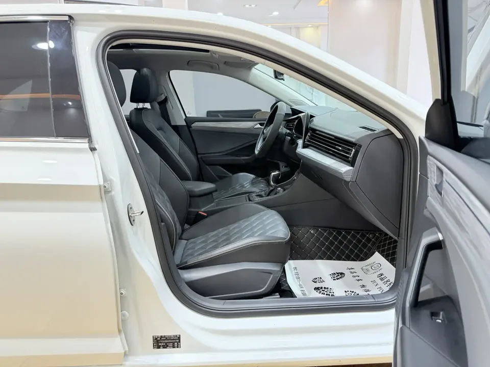 Volkswagen Sagitar Sagitar 300TSI DSG Beyond Edition 2024 — миниатюра 5