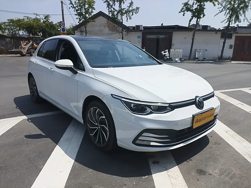 Volkswagen Golf 280TSI DSG 30th Anniversary Edition 2022 — миниатюра 3
