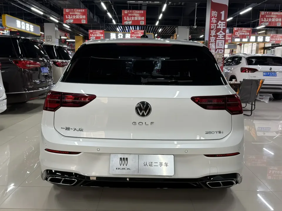 Volkswagen Golf facelift 280TSI DSG R-Line Lite 2024 — миниатюра 5