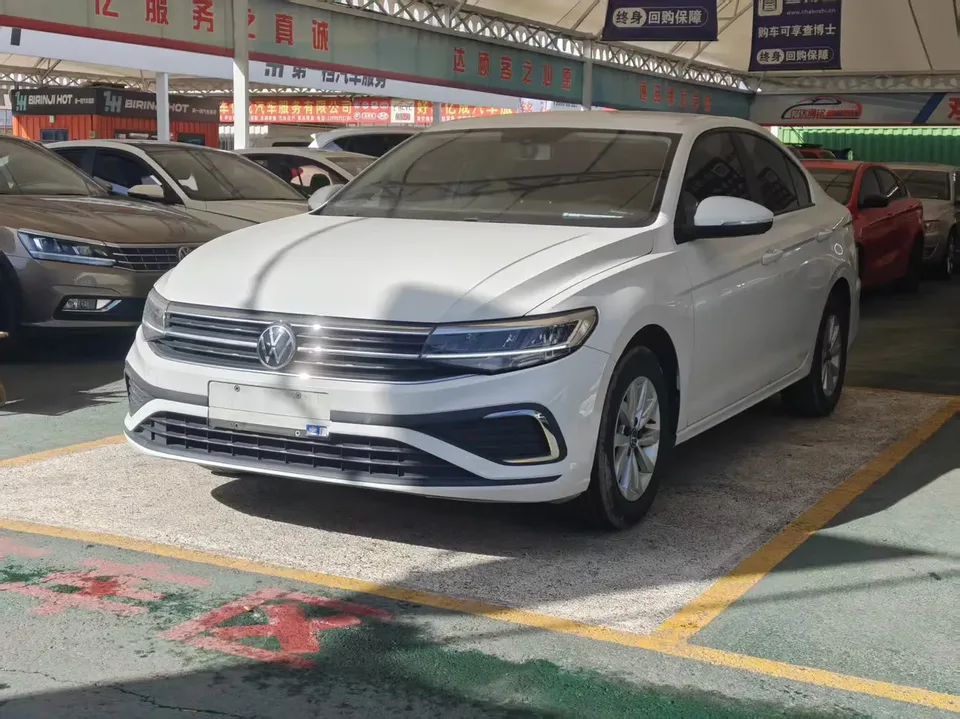 Volkswagen Bora Bora 2023 200TSI DSG Free Travel Edition 2023 — photo 1, buy with delivery to Moscow