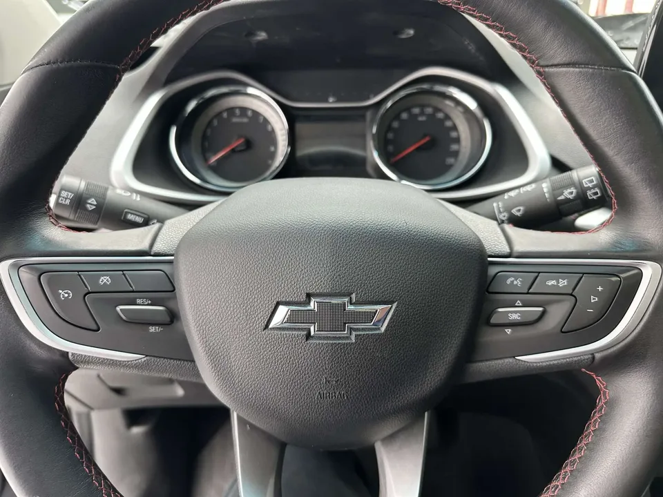 Chevrolet Volando light hybrid Redline 530T indulgent version (5+2 models) 2023 — миниатюра 3