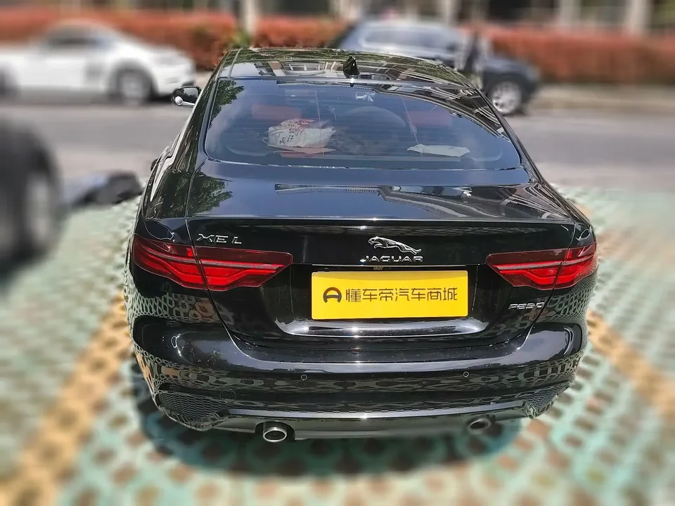 Jaguar XEL 2.0T 250PS R-DYNAMIC S aggressive sports version 2022 — миниатюра 2
