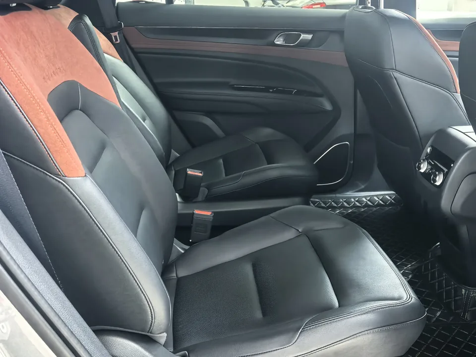 Ford Lingyu PHEV Lingyu PHEV 2025 Zunling PLUS 2025 — миниатюра 5