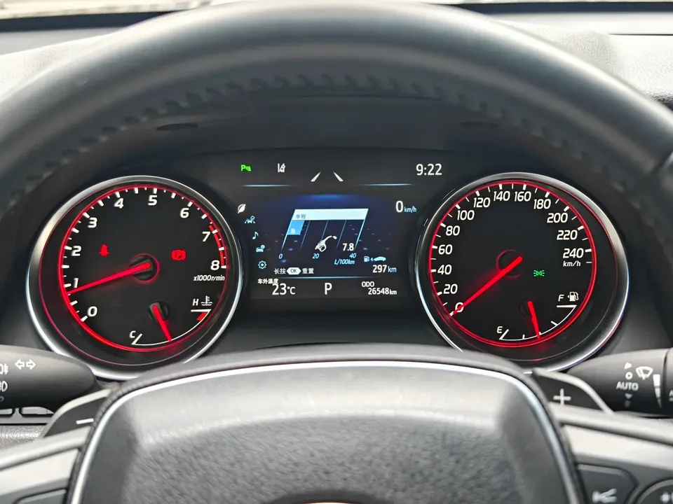 Toyota Camry 2.0S Advanced Edition 2023 — миниатюра 3