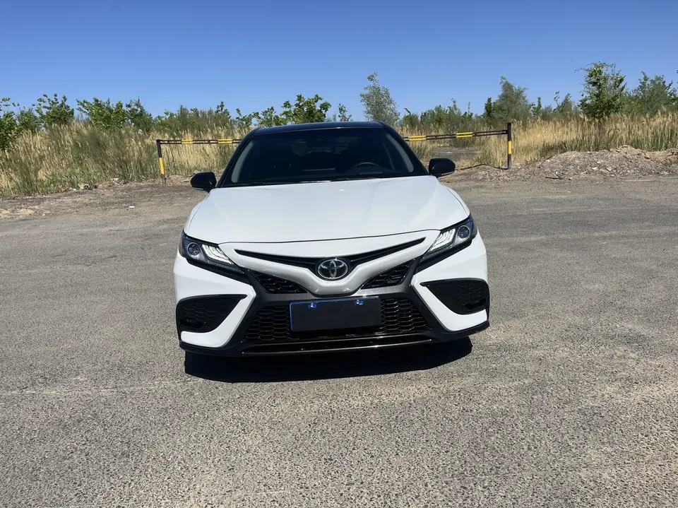 Toyota Camry 2023