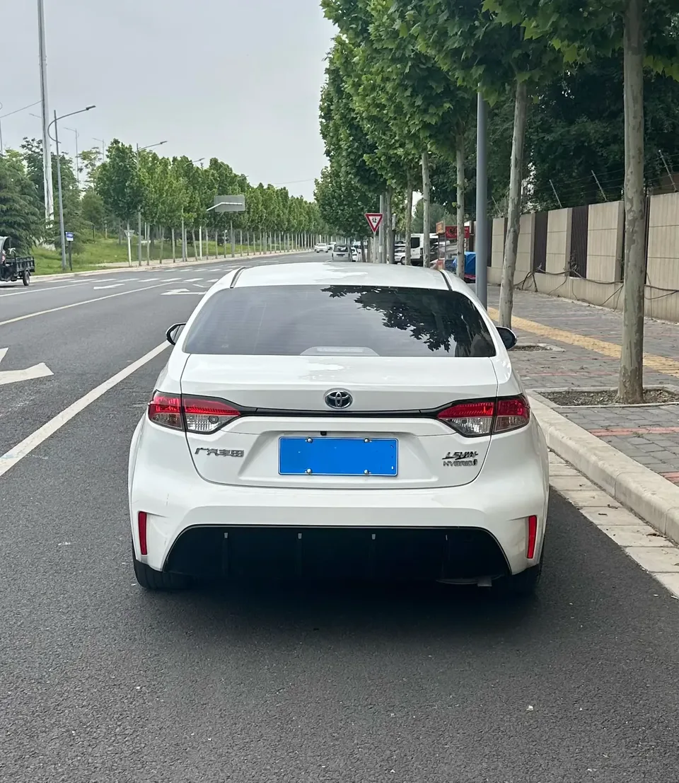Toyota Levin Levin Hybrid 1.8L Sports Edition 2023 — миниатюра 5