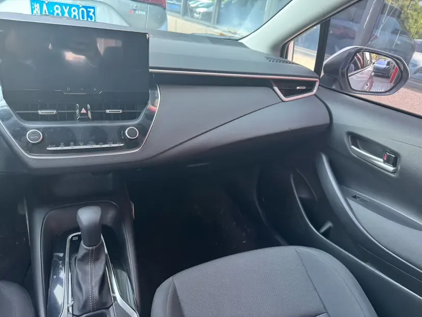 Toyota Levin Corolla Hybrid 1.8L Leading Edition 2024 — миниатюра 4