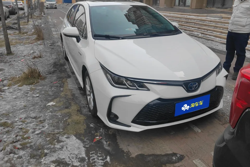 Toyota Corolla Intelligent Electric Hybrid Dual Engine 1.8L E-CVT Elite Edition 2023 — фото 1, купить с доставкой в Москву