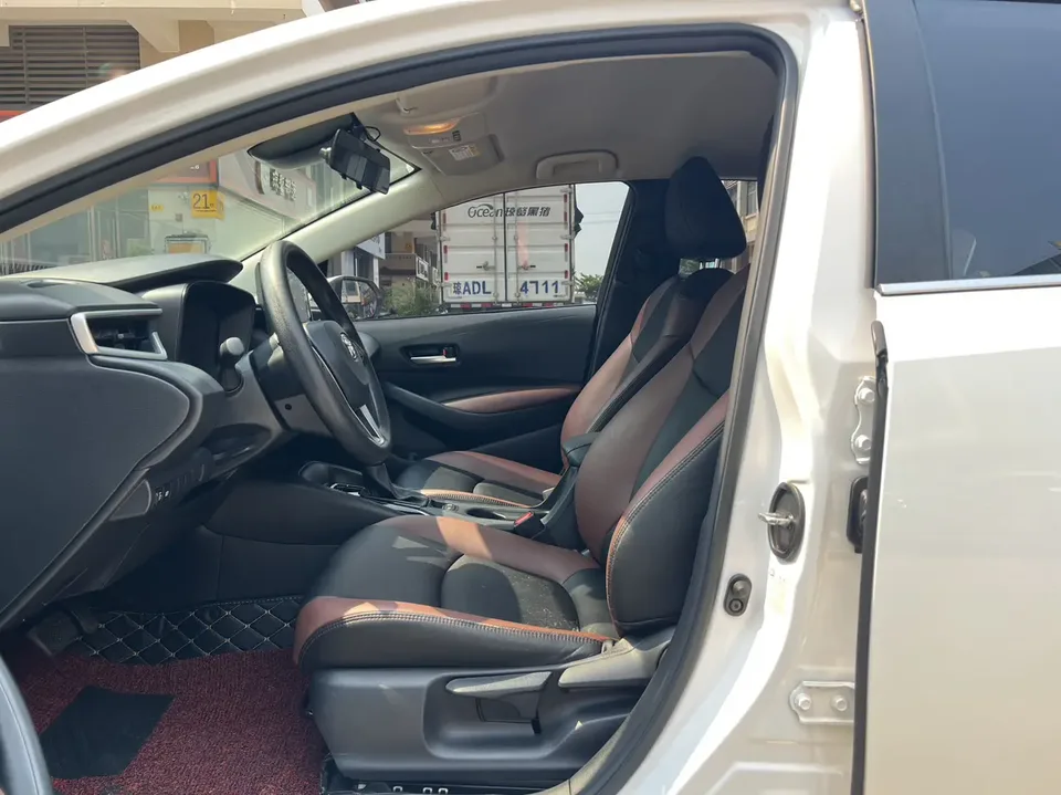 Toyota Corolla 1.2T S-CVT Pioneer PLUS Edition 2022 — миниатюра 5