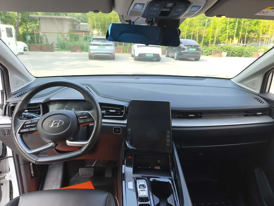 Hyundai Kustu 270TGDi Smart Love Flagship Edition TOP 2023 — миниатюра 3