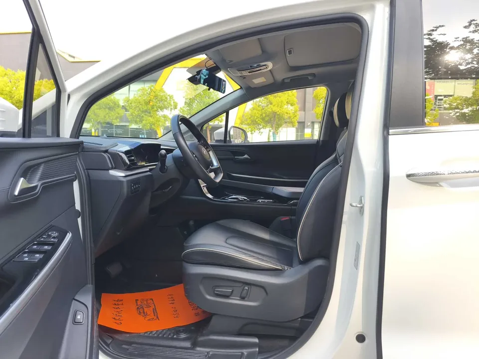 Hyundai Kustu 270TGDi Smart Love Flagship Edition TOP 2023 — миниатюра 4