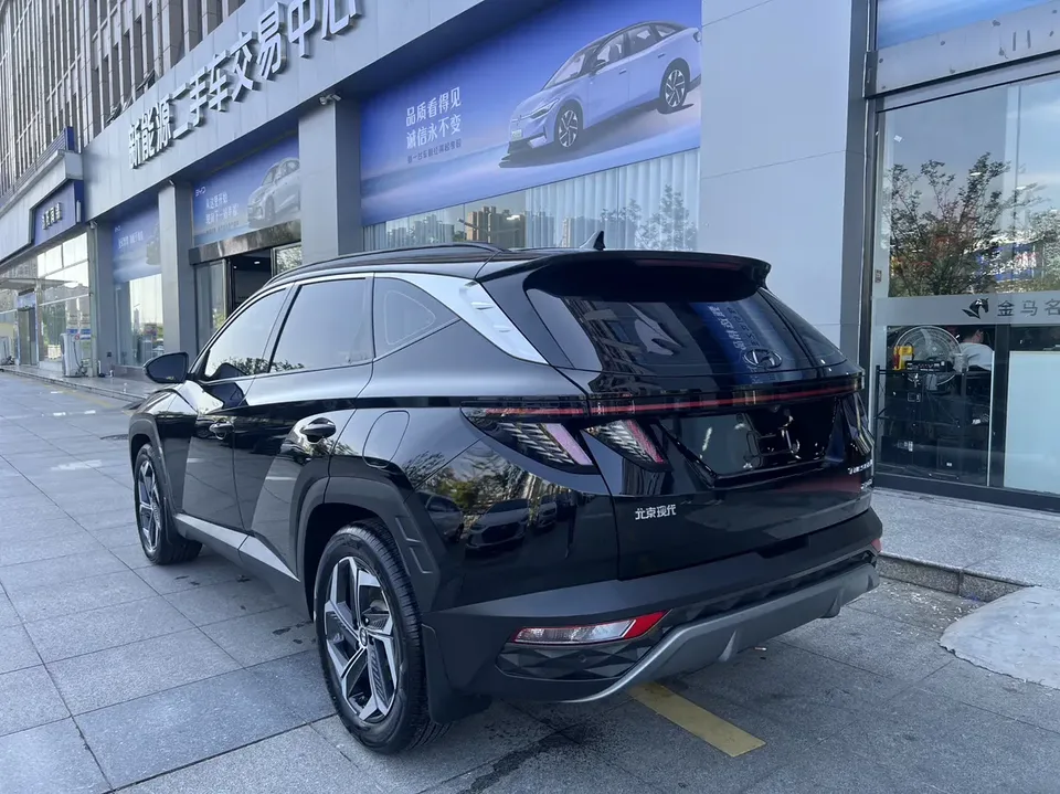 Hyundai tucson l Tucson 2023 Tucson L 1.5T GLX 2WD Elite Edition 2024 — миниатюра 2