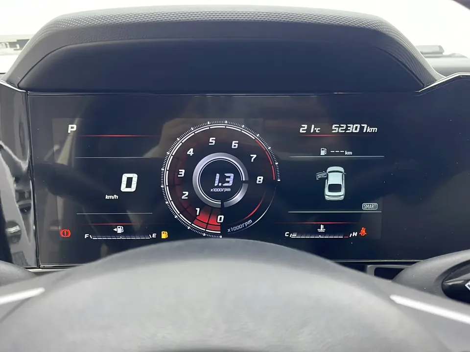 Hyundai Elantra Elantra 2021 1.5L CVT LUX Premium Edition 2022 — миниатюра 3