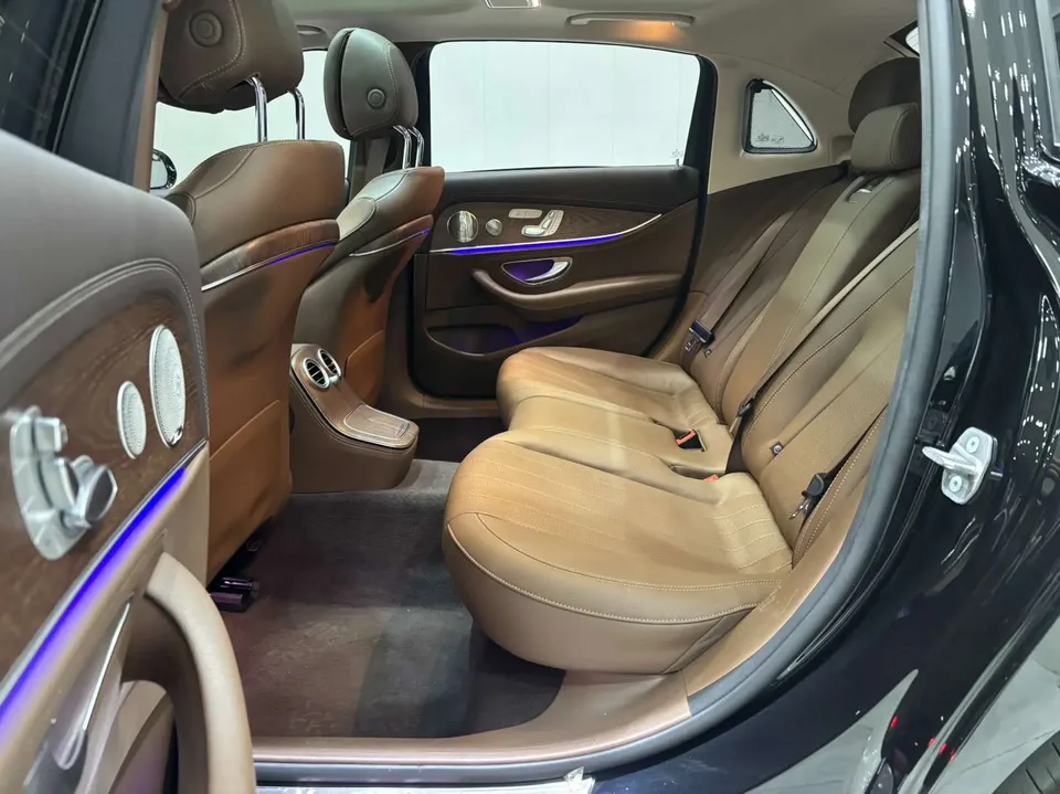 Mercedes-Benz E-Class E-Class 2023 Mercedes-Benz E-Class 2023 E 300 L luxury sedan 2023 — миниатюра 4