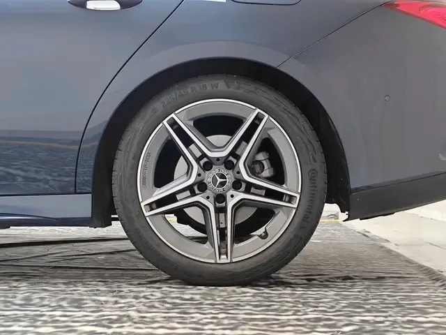 Mercedes-Benz CLA (Imported) facelift CLA 200 four-door coupe 2022 — миниатюра 3