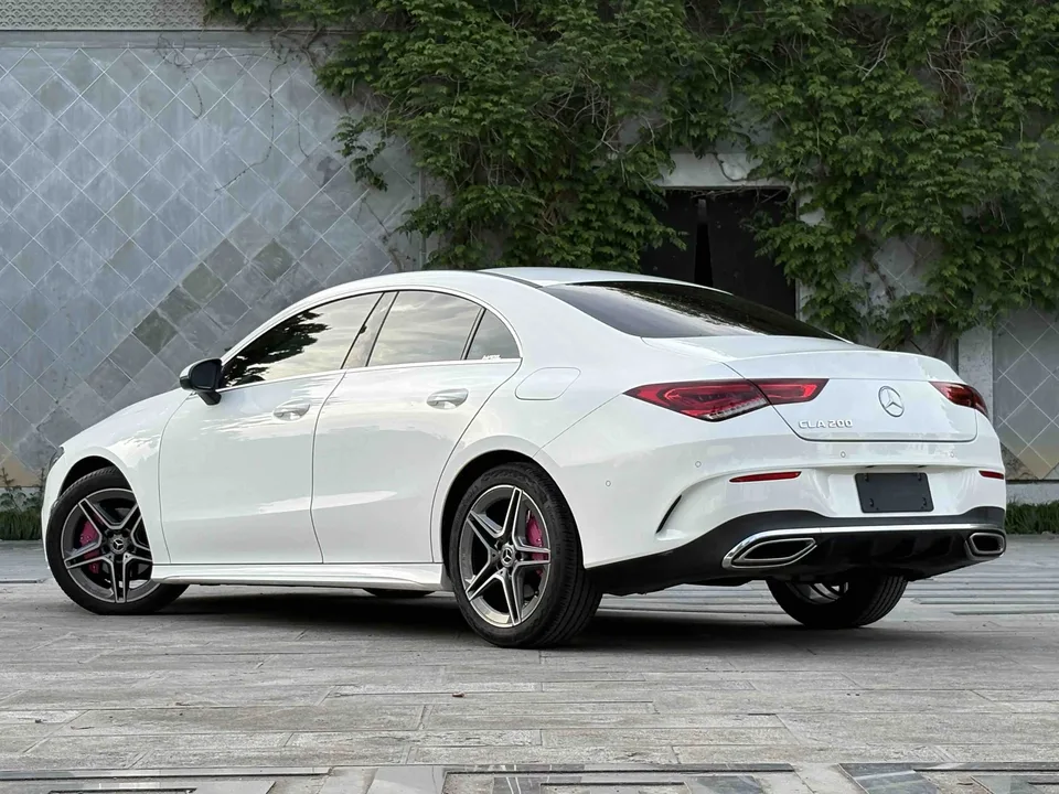 Mercedes-Benz CLA (Imported) Mercedes-Benz CLA 2022 CLA 200 four-door coupe 2022 — миниатюра 2