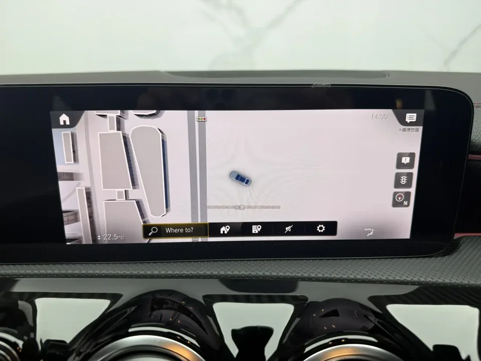 Mercedes-Benz CLA (Imported) Mercedes-Benz CLA 2023 CLA 200 four-door coupe 2022 — миниатюра 3