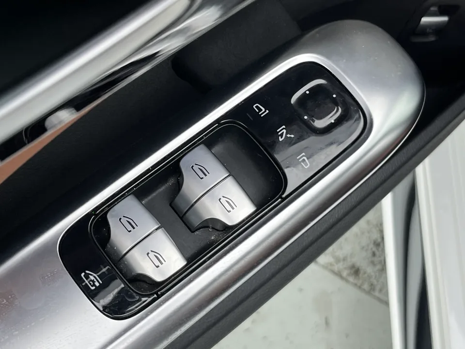 Mercedes-Benz Mercedes Benz C Class Mercedes-Benz C-Class 2023 C 200 L Sports Edition 2023 — миниатюра 5
