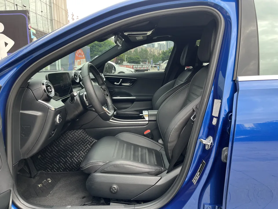 Mercedes-Benz C-Class Mercedes Benz C Class 2022 facelift C 260 L sports version 2022 — thumbnail 3