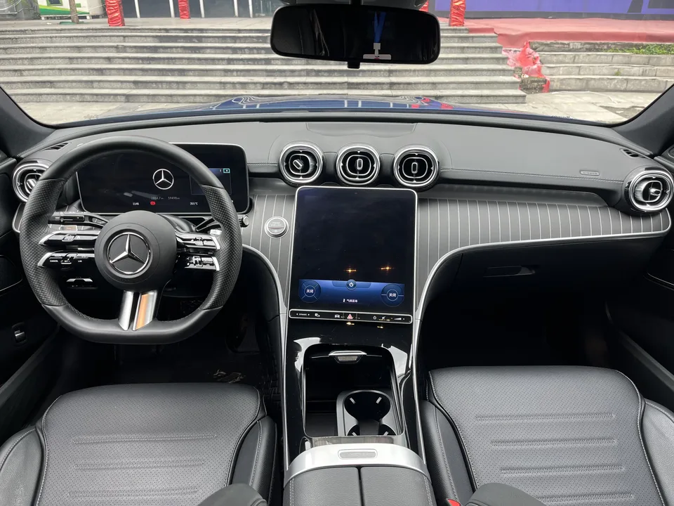 Mercedes-Benz C-Class Mercedes Benz C Class 2022 facelift C 260 L sports version 2022 — thumbnail 5