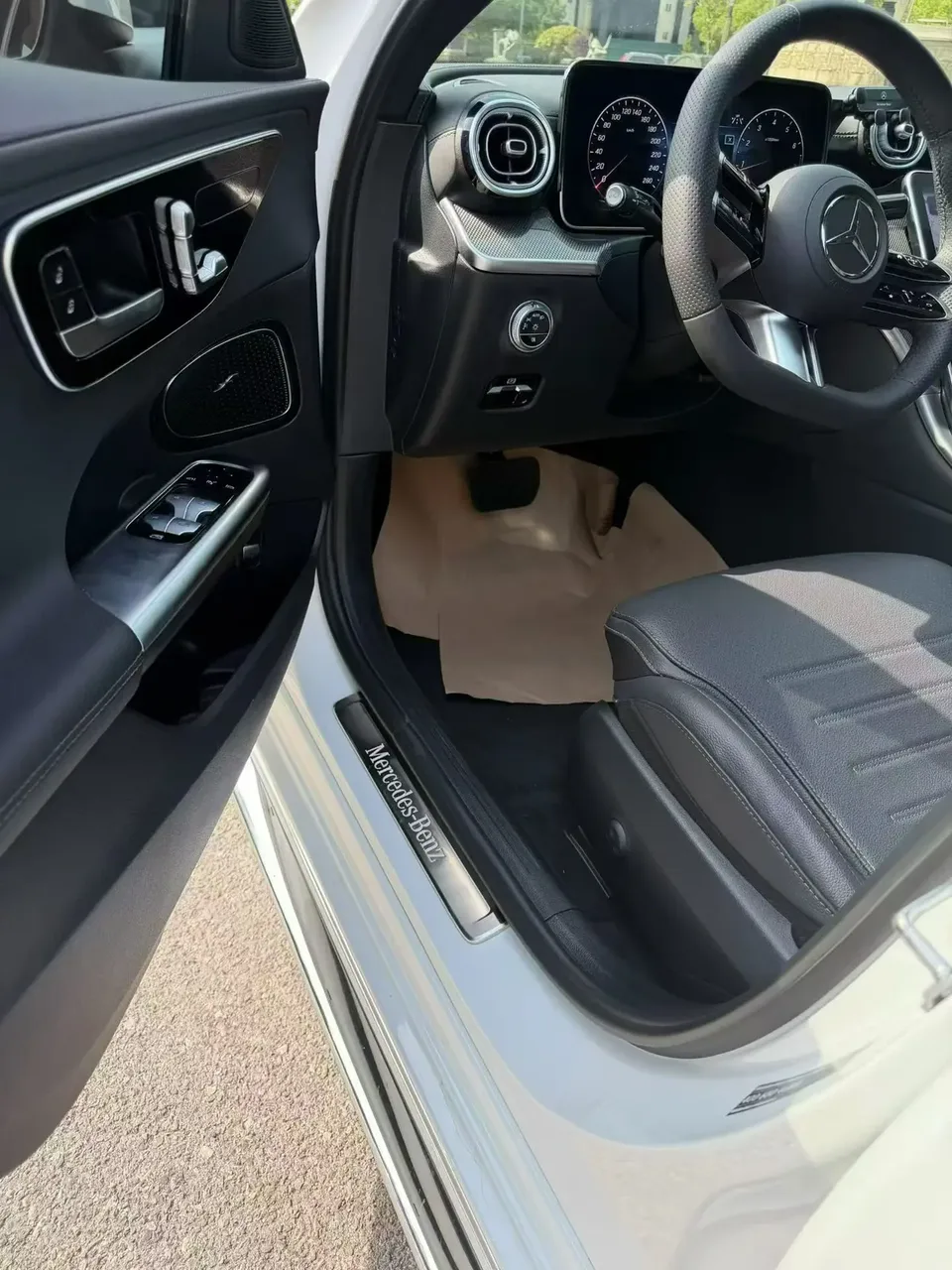 Mercedes-Benz Mercedes Benz C Class Mercedes-Benz C-Class 2023 C 260 L Sports Edition 2023 — миниатюра 5