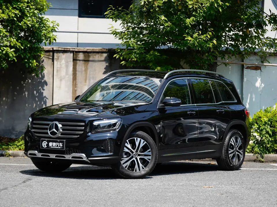 Mercedes-Benz GLB-Class 2024