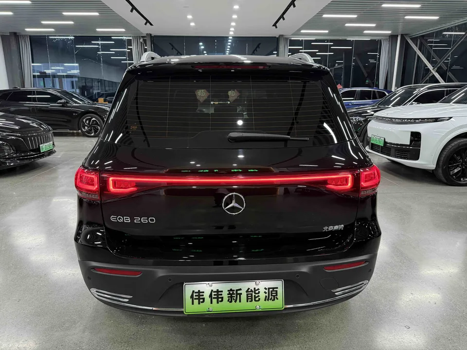 Mercedes-Benz EQB facelift EQB 260 2024 — миниатюра 2