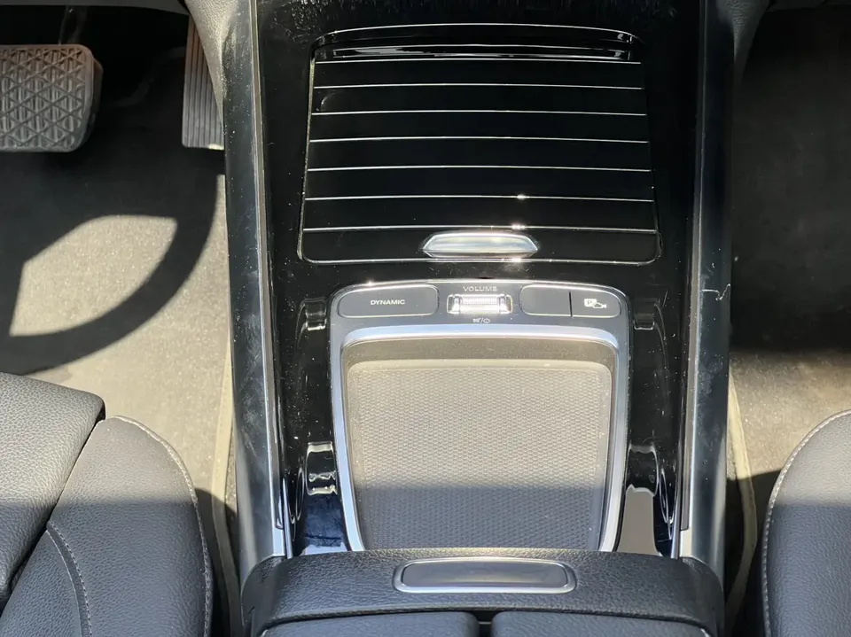 Mercedes-Benz GLA Mercedes-Benz GLA 2024 GLA 200 2024 — миниатюра 3