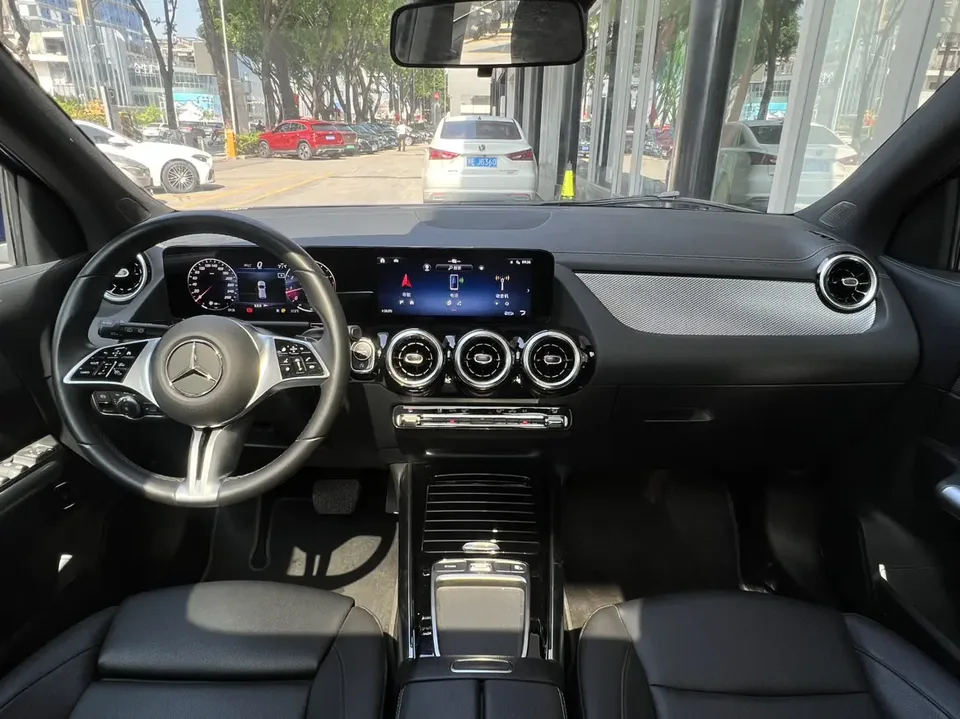 Mercedes-Benz GLA Mercedes-Benz GLA 2024 GLA 200 2024 — миниатюра 4
