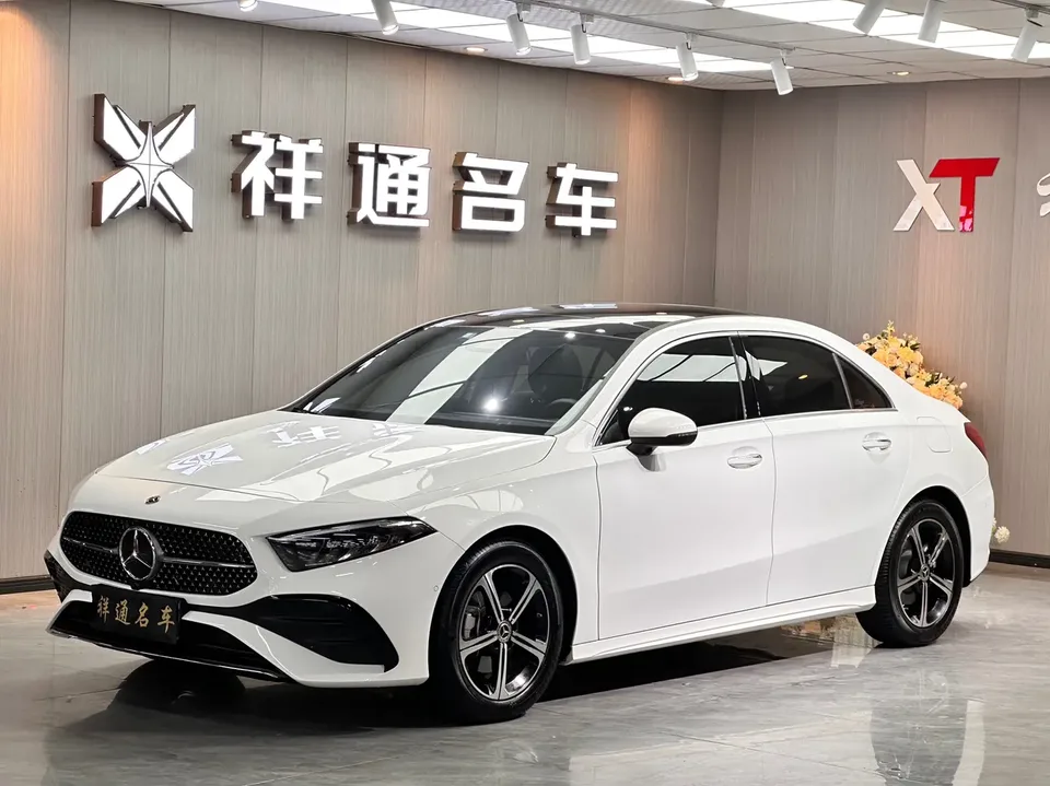 Mercedes-Benz Mercedes Benz A Class 2024