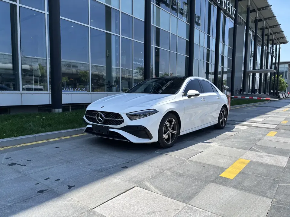 Mercedes-Benz Mercedes Benz A Class 2023