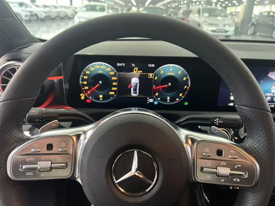 Mercedes-Benz Mercedes Benz A Class Mercedes-Benz A-Class 2022 A 200 L sports sedan dynamic version 2022 — миниатюра 4