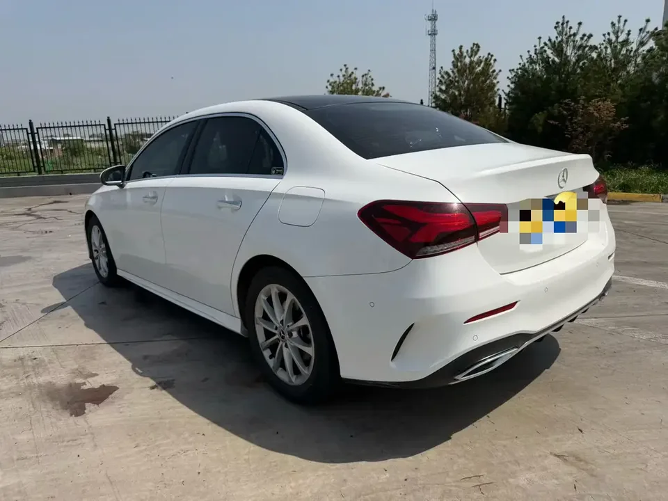 Mercedes-Benz Mercedes Benz A Class A 200 L sports sedan dynamic version 2022 — миниатюра 4