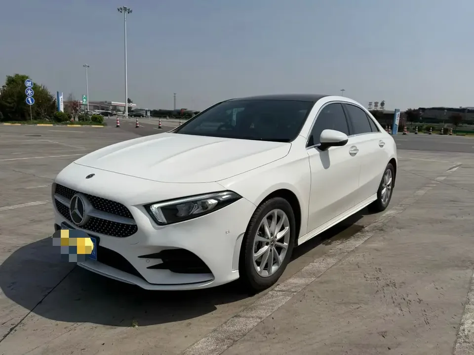 Mercedes-Benz Mercedes Benz A Class 2022