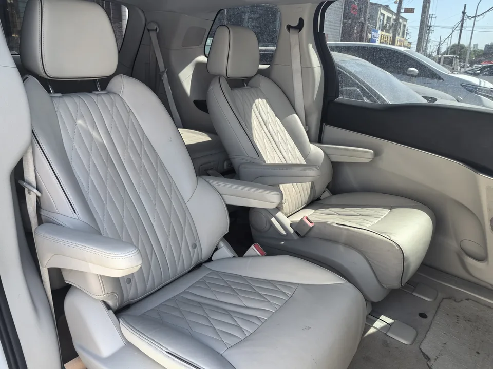 Buick GL8 Buick GL8 2022 Land Business Class 652T Luxury Edition 2022 — миниатюра 3