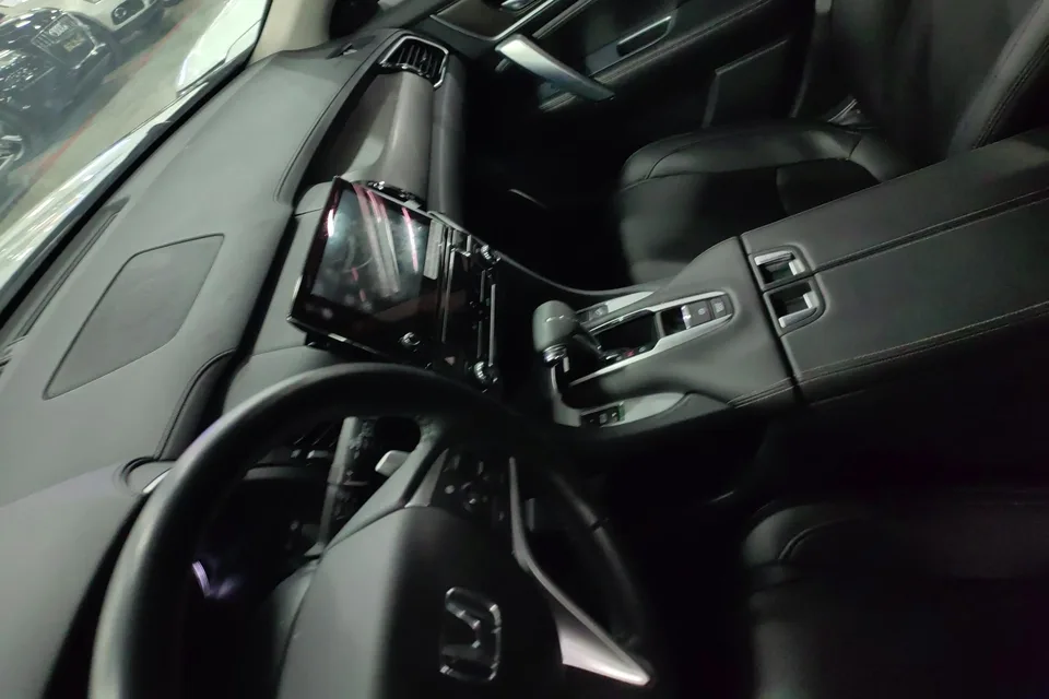 Honda Avancier Crown Road 240TURBO Two-wheel Drive Limited Commemorative Edition 2022 — миниатюра 2