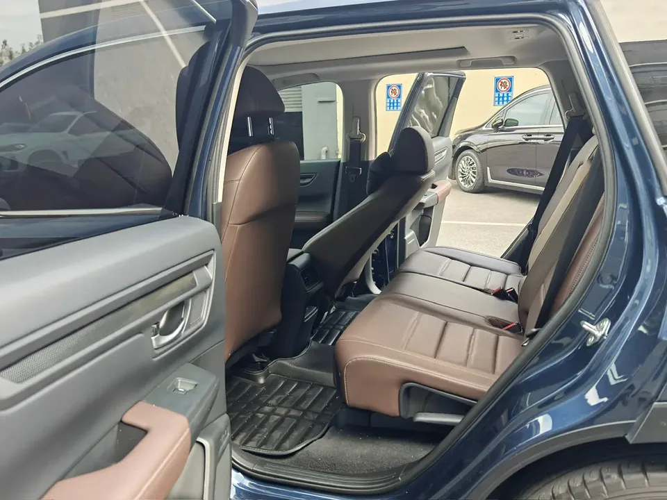 Honda CR-V Honda CR-V 2023 240TURBO CVT 2WD Smart 5-seater Edition 2023 — миниатюра 4