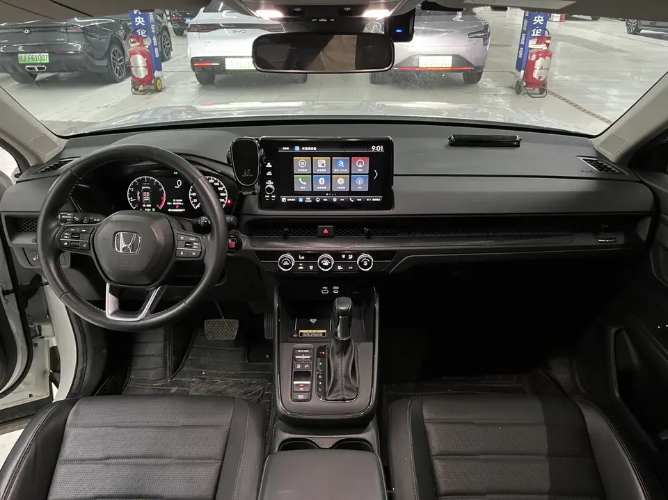 Honda CR-V Honda CR-V 2023 240TURBO CVT 2WD 5-seater version 2023 — миниатюра 4