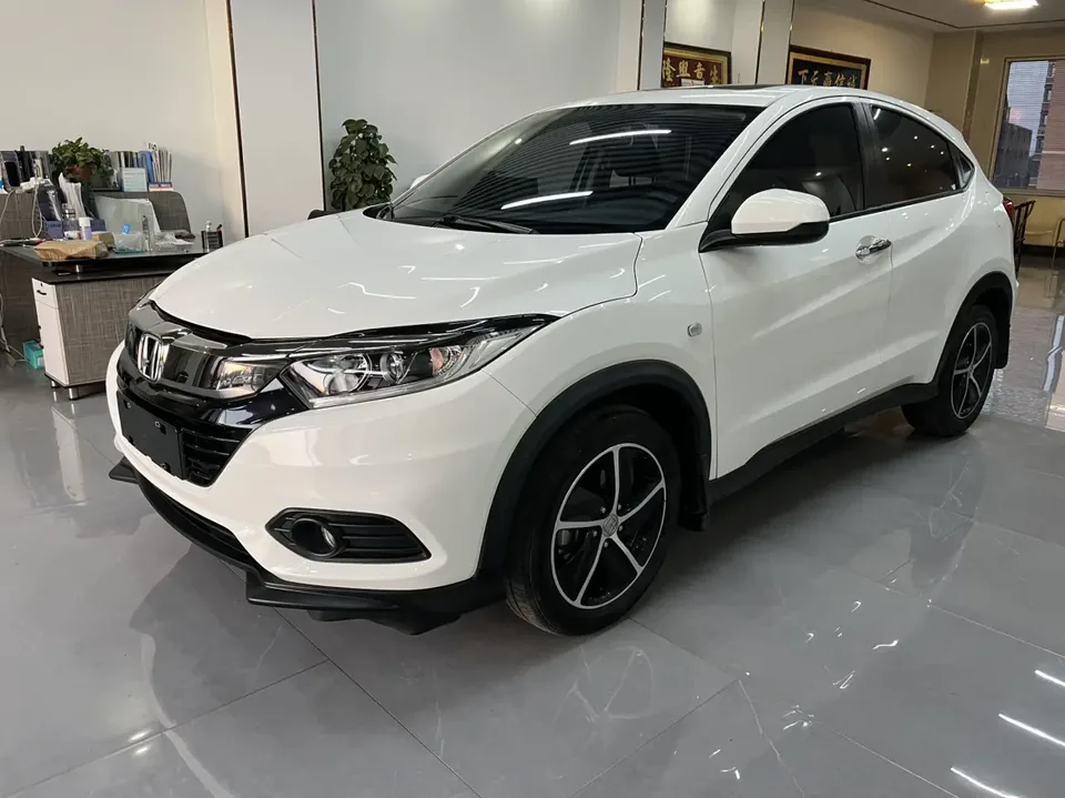 Honda VEZEL 2022 VIZI 1.5L CVT Phantom Night Pioneer Edition 2022 — фото 1, купить с доставкой в Москву