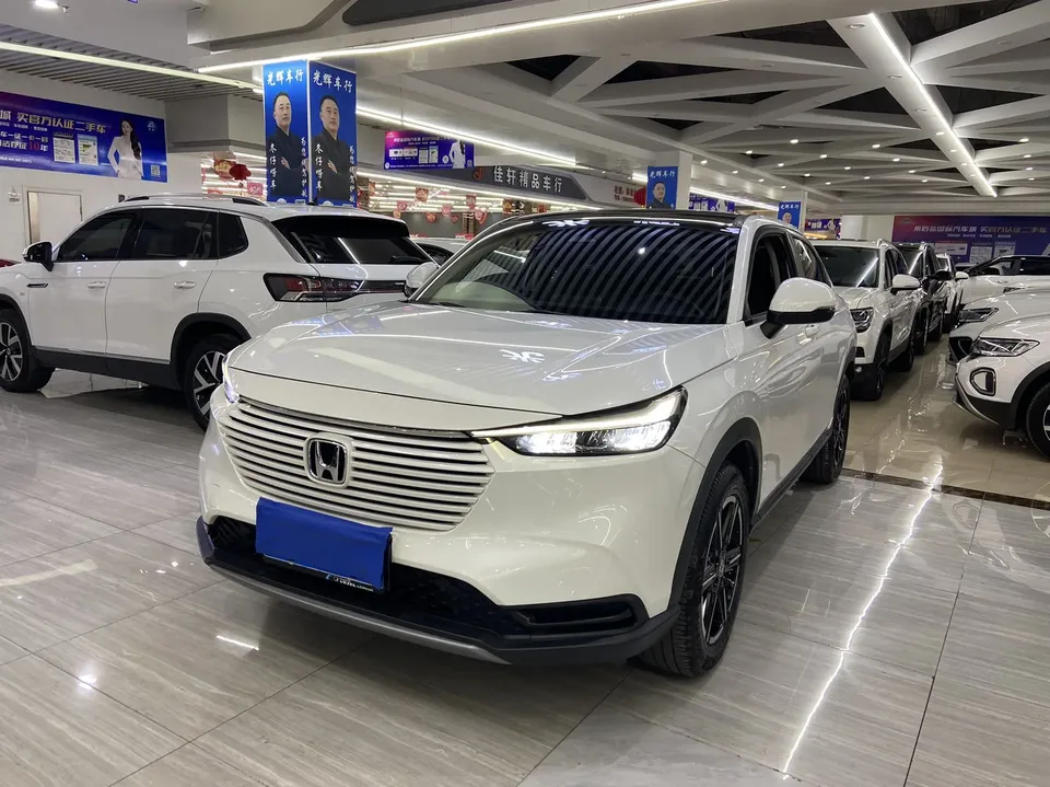 Honda VEZEL 1.5L CVT technology version 2023 — фото 1, купить с доставкой в Москву