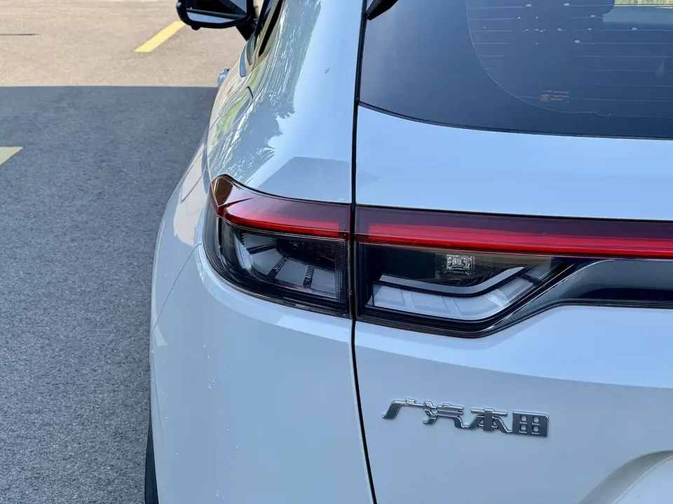 Honda VEZEL 1.5L CVT technology version 2023 — миниатюра 3