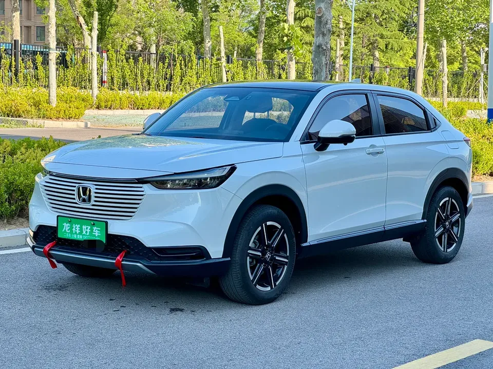 Honda VEZEL 1.5L CVT technology version 2023 — фото 1, купить с доставкой в Москву