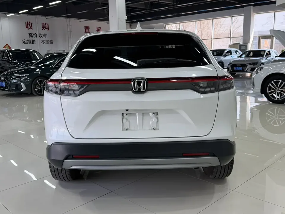 Honda VEZEL 1.5L CVT technology version 2023 — миниатюра 2