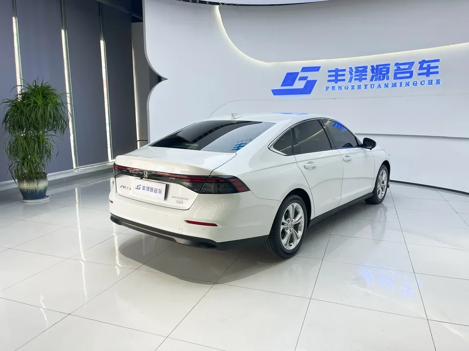 Honda Accord RuiTong 260TURBO Smart Edition 2024 — миниатюра 4