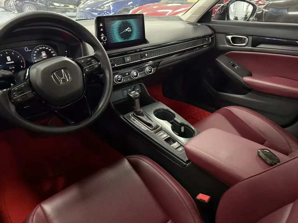 Honda Integra Stylish 2022 240TURBO CVT Exclusive Edition 2022 — миниатюра 3