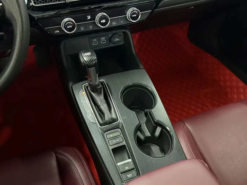 Honda Integra Stylish 2022 240TURBO CVT Exclusive Edition 2022 — миниатюра 4