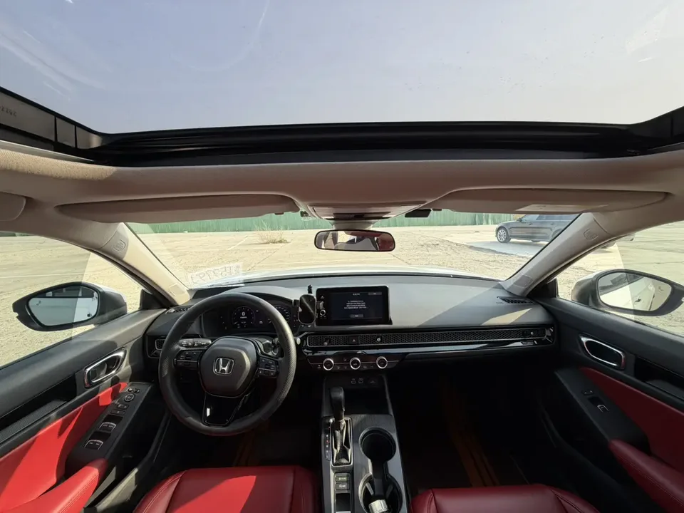Honda Integra Style 2022 Stylish 2022 240TURBO CVT Fantasy NightLuxury Edition 2022 — thumbnail 3