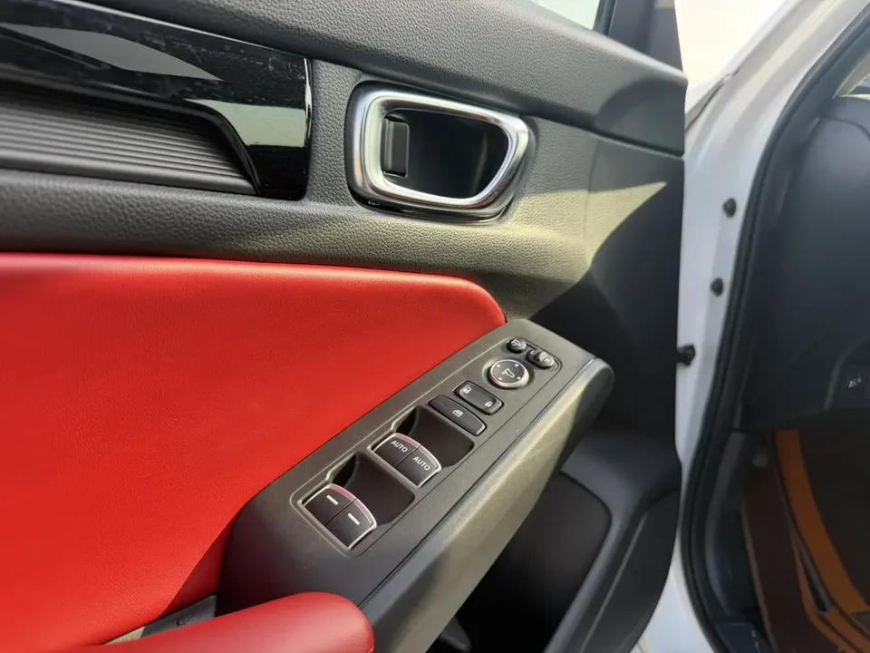 Honda Integra Style 2022 Stylish 2022 240TURBO CVT Fantasy NightLuxury Edition 2022 — thumbnail 4