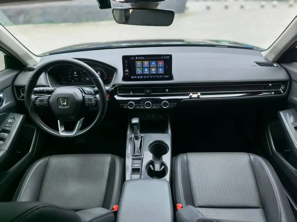 Honda Integra HATCHBACK 240TURBO CVT Magic NightDeluxe Edition 2024 — миниатюра 3